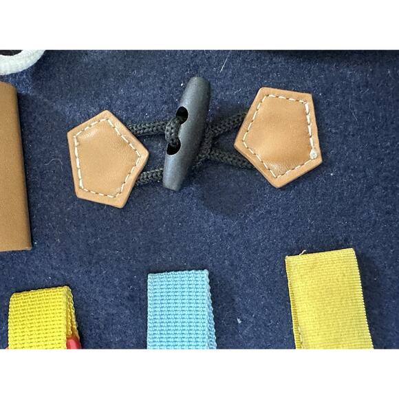KENLEY Busy Board For Toddlers\Alzheimers Montessori Sensory Felt Activity Board - Picture 4 of 8